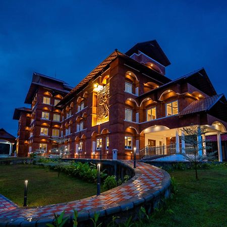 Kumbanad Heritage Hotel Vennikulam Eksteriør billede
