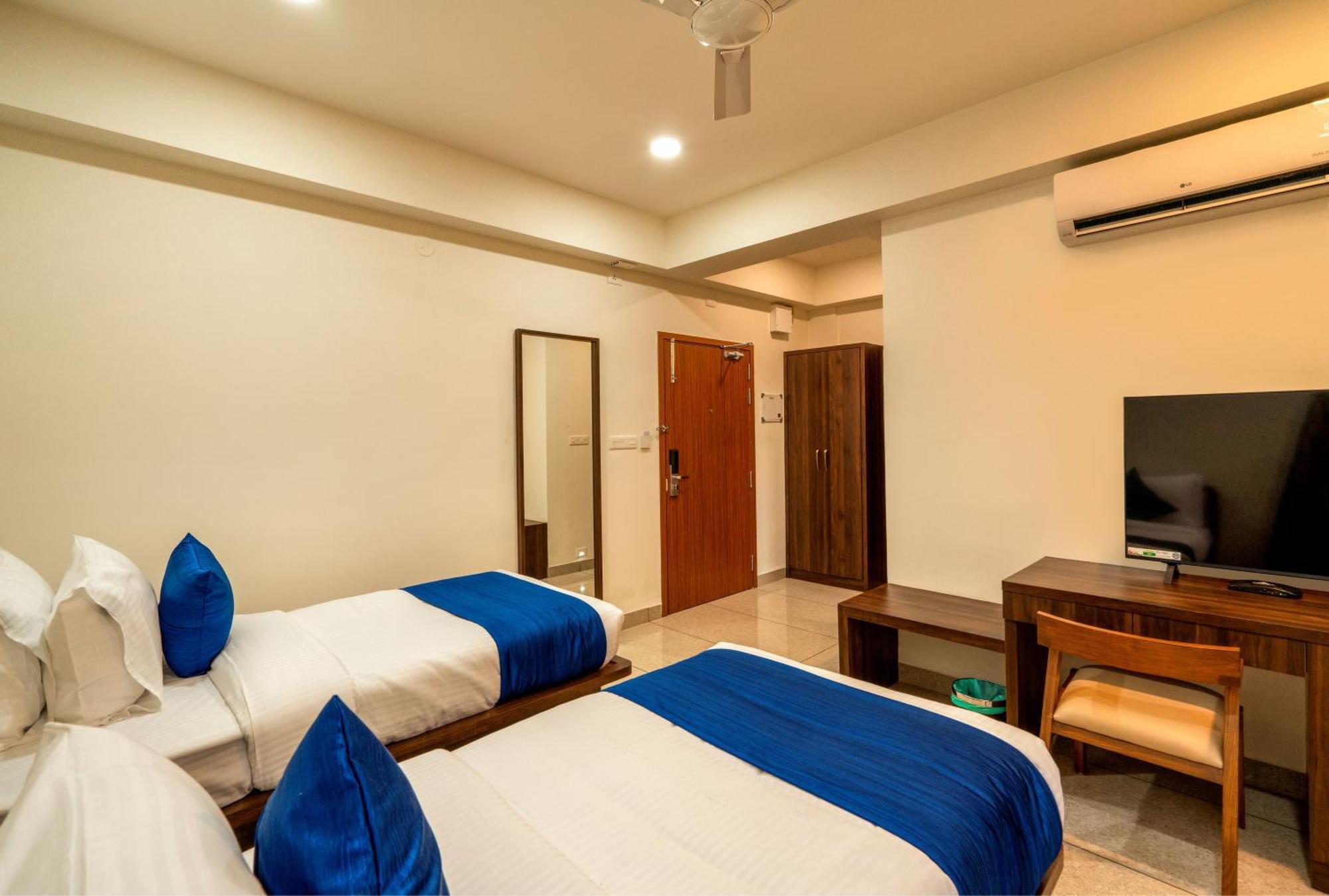 Kumbanad Heritage Hotel Vennikulam Eksteriør billede