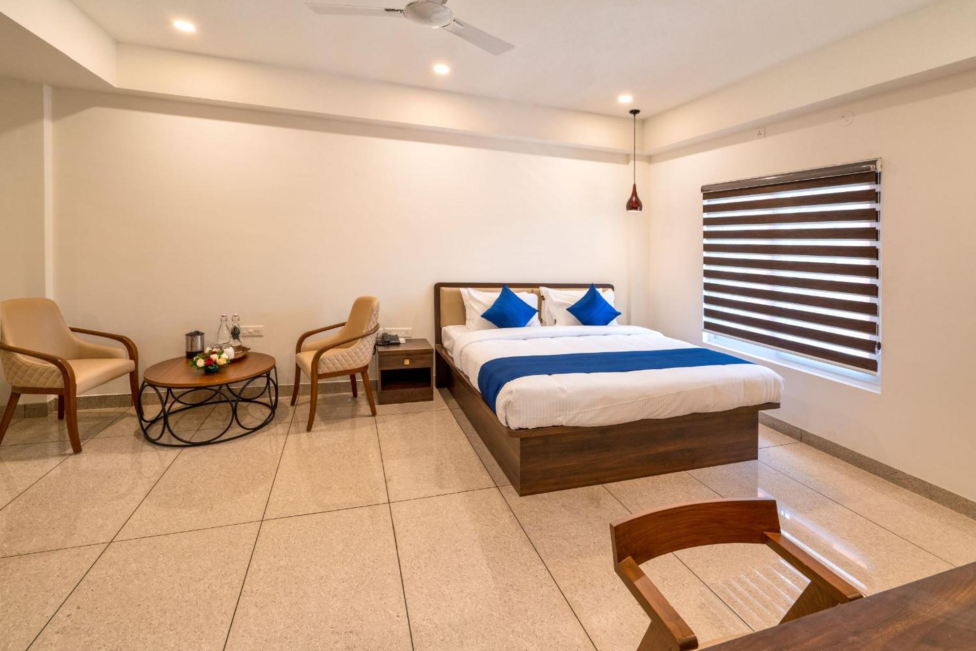 Kumbanad Heritage Hotel Vennikulam Eksteriør billede
